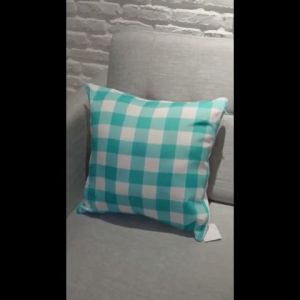 Sarung Bantal/ Cushion Cover Lines Green