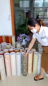 Stiker Wallpaper Glosy Premium Motif Marmer 60x100 Cm Anti Panas Dan Minyak