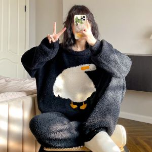 Cute Duck Autumn and Winter Soft Pajamas Womens Fleece Lined Padded Warm Keeping Coral Fleece Casual round Neck Homewear