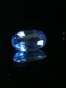 Certified Untreated 0.78 carat Blue Sapphire / VS/ Ceylon