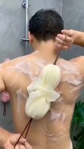 Back Strip Bath Ball Soft Bath Shower Puff Body Cleaner Stretchable Bath Ball Two-color Bathroom Supplies Bath Sponge