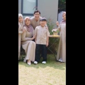 Sarimbit Rauna Keluarga Lebaran 2024: Sarimbit Carine Milo & Fashion Muslim