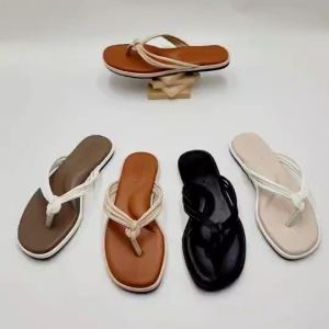 รองเท้าแตะแบบหนีบ เกลียว 3 สาย (เสริมอุ้งเท้า) รุ่น NC5630