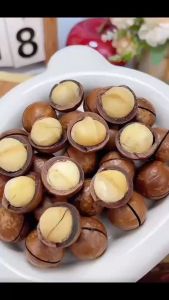 แมคคาเดเมีย1ลัง5Kgอบเนยกรอบๆอร่อยหอมเนยมีตัวแกะทุกลัง8ค่ะ