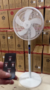 SẴN - Quạt cây đứng Cát Á Camel có điều khiển từ xa quay 120 độ - Quạt 5 cánh siêu mát hoạt động êm ái - BH 6 Tháng