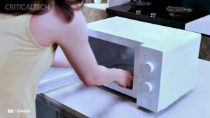 (รับประกันศูนย์ไทย 1 ปี) Xiaomi Microwave Oven เตาอบไมโครเวฟ เตาอบไฟฟ้า เตาอบขนม ความจุสูง 20L กำลังไฟสูง 700W