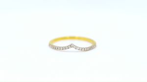 Happy Jewelry แหวนเพชรของแท้ ทรงปีกนก สวยงาม ทองแท้ 9k 37.5% ME549