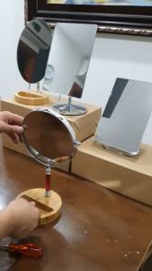 Gương trang điểm để bàn đế gỗ Red Roman Crom phóng đại zoom x3 2 mặt xoay siêu nét Minh House