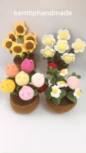 Chậu hoa lớn dâu tây tulip hướng dương cúc bằng len