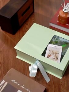 Jin.Lucky เซ็ตของขวัญ กล่องของขวัญช่อดอกไม้และน้ำหอม ของขวัญเทศกาลต่างๆ พร้อมส่ง