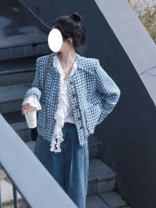 French Checkered Short Coat Women Early Autumn New Small Size Lady High End Feeling Elegance Short Top Commute Loose Fit Long Sleeve