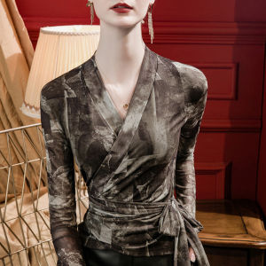 Retro Print Adjustable Tie Design V-Neck Mesh Top Women Long Sleeve Slimming Fashionable Spring T-Shirt Bodycon Style