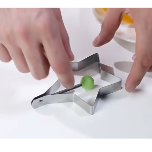 Khuôn Rán Trứng Ốp La Bánh - Khay Chiên Tạo Nhiều Hình Cute Có Núm Cầm