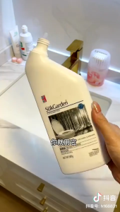 SukGarden Sunshine Pine Toilet Cleaner Toilet Bowl Cleaner （500mlx24支=1箱） 蔬果园阳光松木洁厕剂洁厕灵马桶清洁剂强力除垢去渍液除臭去异味神器