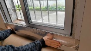 Waterproof Tape Anti Leaking Tape Professional Aluminium Foil Butyl Waterproof Tape Crack Repair Self Adhesive High Temperature Resistance Leak Repair TapeGam Bumbung 防水胶带屋顶漏水