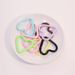 5pcs/lot Colorful Love Heart Spring Clasps Carabiner Clips Alloy Keychain Hooks For DIY Bag Charm Jewelry Making Accessories