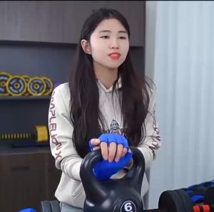 Tạ ấm 6KGTạ Bình Vôi(Bê Tông Bọc Nhựa Cao cấp) Dụng cụ thể thao tại nhà chống đẩy Một dụng cụ cho hai mục đích tập cơ tay và cơ