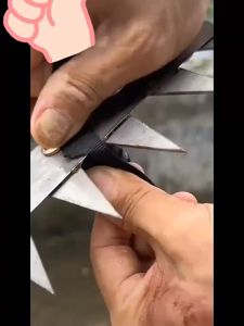 【ราคาพิเศษ】8ฟัน คราด คราดเหล็ก คราดหญ้า ทนทาน!10ปีไม่พัง! คราดถากหญ้า คาดหญ้า คราดเหล็ก คาดหญ้าเหล็ก คราดมีด้าม ใช้ขุดดิน ขุ่นถางหญ้าดายหญ้า