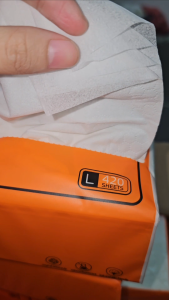 กระดาษทิชชู่ QWOLF 5 ชั้น 420 แผ่น ยกลัง 20 ห่อ | ขนาด 157x175mm | เนื้อหนานุ่ม เยื่อไม้บริสุทธิ์ 100%