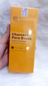SỮA RỬA MẶT HATAGOLD CHARCOAL PORE DETOX FOAM CLEANSER - OIL CONTROL 4H - 120GR