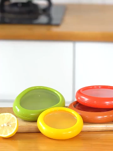 (Local Shipment) 4pcs Reusable Food Saver Box Half Cut Fruit Refreshing Retractable Film Storage Container Vegetable Fruit Preservation Seal Cover Kitchen Tools