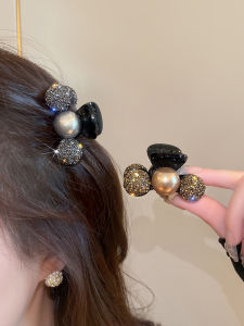 Fashion Elegant Pearl Grip Womens Classy Diamond-Embedded Back Head Half Scratch Barrettes Minimalist Side Shark Clip Headdress