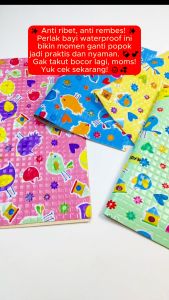 3 Pcs Perlak Bayi Waterproof Meteran Alas Ompol Karet Motif Baby Cowok / Cewek Karakter Warna