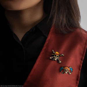 [Cinereplicas x Netflix] One Piece peripheral brooch cartoon Luffy&Buggy badge student backpack brooch badge anime decoration
