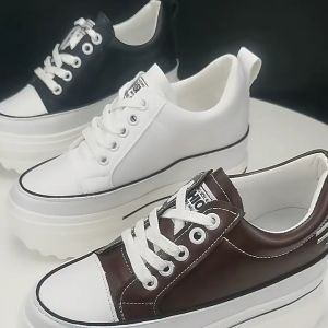 Giày độn đế thêu chữ 8.5cm PSOD695-1180 - form nhỏ đặt tăng 1 size