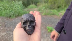 Krea8 Mayan Aztec Death Whistle Skull Screaming Whistle halloween tool prank tool MAYAN DEATH WHISTLE HISTORY RICH TOOL