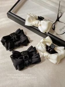 Jepit Rambut Bentuk Pita Jumbo Besar Korean Satin Big Hair Claw Satin Jepitan Jedai Korea