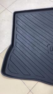 Lót cốp nhựa xe Toyota Raize 2021 2022 2023 2024 2025 không mùi nhựa dẻo hàng dày vừa khít xe.