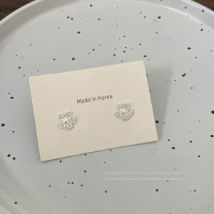 S925 Silver Needle Hollow Flower Ear Studs Womens Cute Design Simple Fresh Sweet Precise Ear Jewelry Korean Style Fashionable
