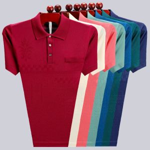 เสื้อยืดแขนสั้นผ้าไหมลายจุดสีแดงสำหรับงานแต่งงาน ฤดูร้อน วัยกลางคนและผู้สูงอายุ เสื้อเชิ้ตผู้ชายแบบลำลอง สีพื้น ปกโปโล