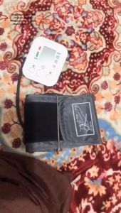 TaffOmicron Tensimeter Monitor Pengukur Tekanan Darah Sphygmomanometer dengan Suara Voice Akurat