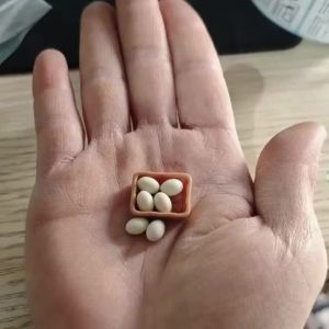 Miniature egg carton simulation decoration 1:12 dollhouse kitchen accessories shooting scene props decorative ornaments