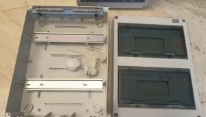 5 8 12-Way Distribution Box Waterproof IP65 Household Open Electrical Box Anti-Leakage Plastic Empty Circuit Breaker Miniature Dustproof Box Transparent Switch Protection Box