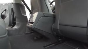 Ốp Bảo Vệ Tấm Chắn Phía Sau Tay Vịn Tesla Model Y Juniper 2025 Chất Liệu ABS Chống Đá Chống Bẩn Phụ Kiện Nội Thất Ô Tô.