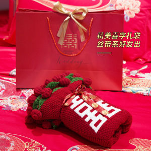 Hand Knitted Rose Bouquet Blanket Warm Cozy Woolen Throw for Wedding Birthday Girls Gift Practical Nap Cover Bedding