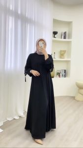 ZIFA FASHION: Abaya Renda Putih Wolfis & Jambul Hitam Putih