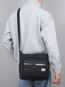 กระเป๋าคาดเอวใส่ของสำหรับผู้ชาย ความจุขนาดใหญ่ กระเป๋าสะพายข้างแบบสะพายไหล่ข้างเดียว กระเป๋าใส่คอมพิวเตอร์พกพาแบบกันน้ำ กระเป๋าสะพายข้างแบบมีหลายช่อง