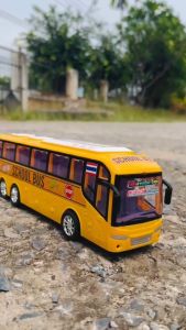 รถบัสโรงเรียน เล่นมือ ฝาครอบ สีสวย