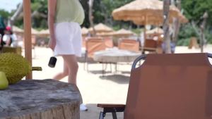 Loa Bluetooth Di Động Tích Hợp Đèn LED Thời Gian Chơi Nhạc 24 Giờ Âm Trầm Tăng Cường Chống Nước IPX7 Loa Không Dây Bluetooth 5.4 Dành Cho Cắm Trại