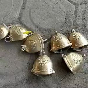 Kluntungan Kalung Sapi SEDANG Bahan Kuningan Asli Klintingan Lonceng Kalung Sapi Kerbau Serbaguna