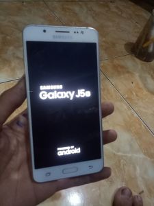 LCD TC HP Samsung Galaxy J5 SM J510f ori cabutan normal bonus casing tinggal naik mesin