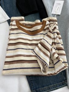 White Retro Green Stripes Contrast Color Short-Sleeved T-shirt: A Comprehensive Guide