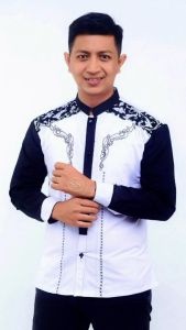 Kemeja Koko Lengan Panjang Pria Dewasa Motif Kombinasi Bordir Bahan Katun - BURADA.ID
