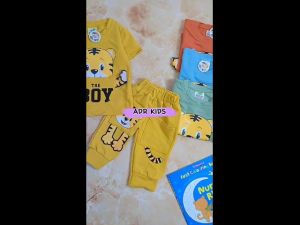 Setelan Anak Bayi Laki-Laki Motif The Boy Tiger Estimasi Usia 3-12 Bulan