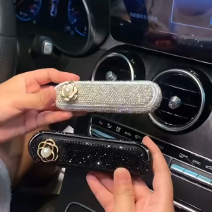 Bảng Ghi Số Điện Thoại Trên Taplo Ô Tô Đính Đá Cao Cấp – Mix Hoa Trà Cao Cấp Sang Trọng