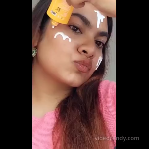 Dot & Key Vitamin C + E Super Bright Sunscreen SPF 50 | Water-Light UVA/UVB & Blue Light Protection | For Even Toned & Glowing Skin | With Liquid SPF 50+++ - 50g